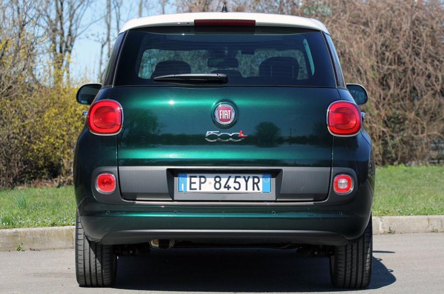 Fiat 500L 2014 года  (фото 17 из 138)